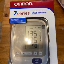 Blood pressure monitor