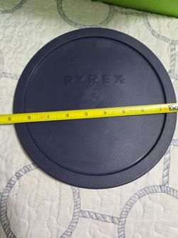 Vintage Round Plastic Lid Navy Blue