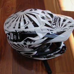 Shoei VFX-W Black White Motocross Helmet 