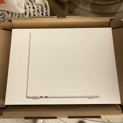 13-inch MacBook Air, 16GB memory, 256GB storage. 