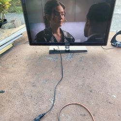 44’ Samsung Tv