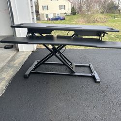 Raised Desk - Manual 