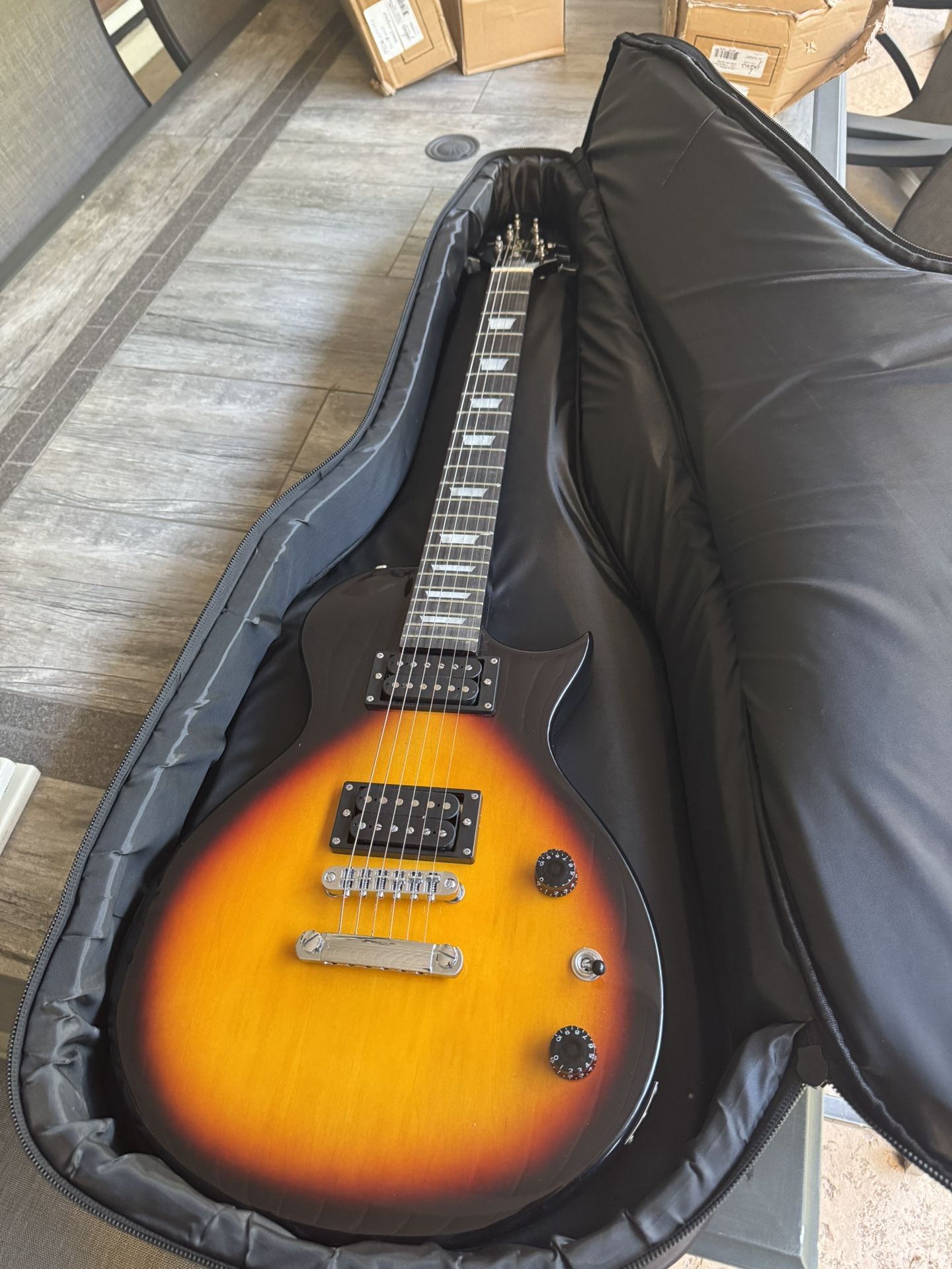 Sold Out Sunburst Electric Guitar W Gig Bag