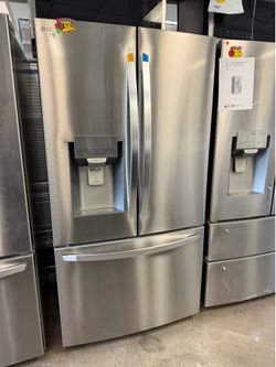 New lg thin q refrigerator water & ice craft/crushed/cubed