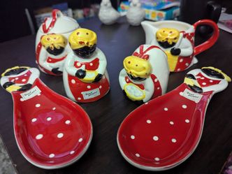 Vintage Dept 56 Someone in the kitchen ceramic Set