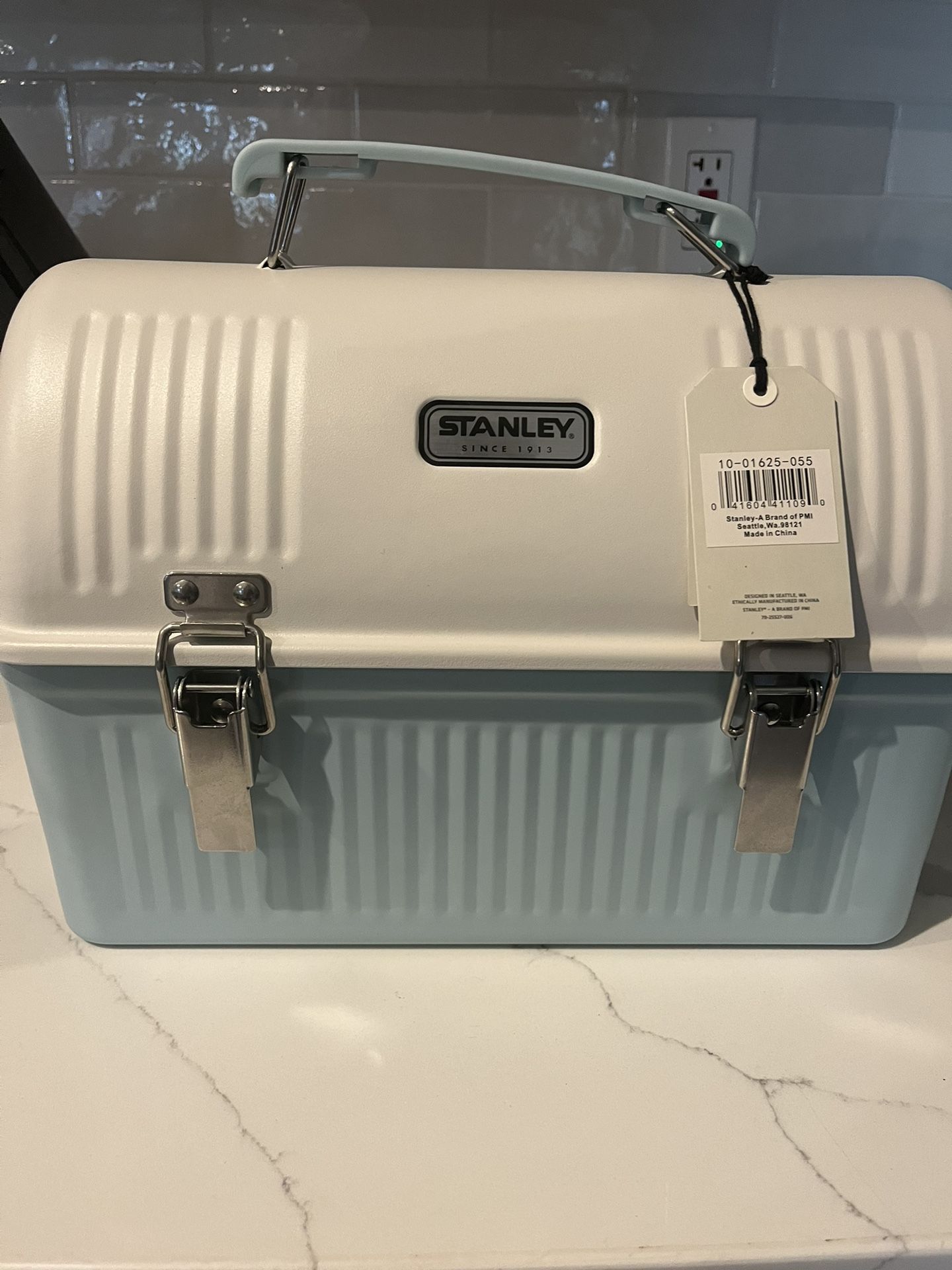 New Stanley Classic Lunchbox