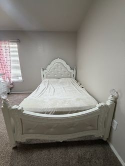 Full bed frame