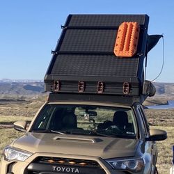 Bush Company DX Hardshell Rooftop Tent with Rhino Rack Batwing Awning
