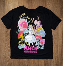 Disney Alice in Wonderland Talking Flowers Graphic T-Shirt Black Size Medium