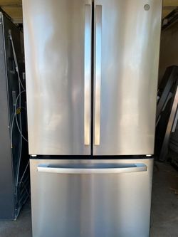 Refrigerator 33