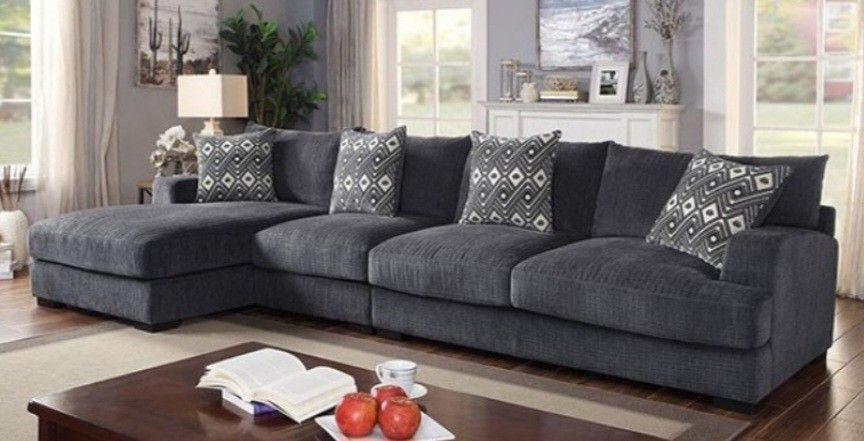 Brand New Grey Super Plush Chenille Sectional Sofa (Pillows Included)