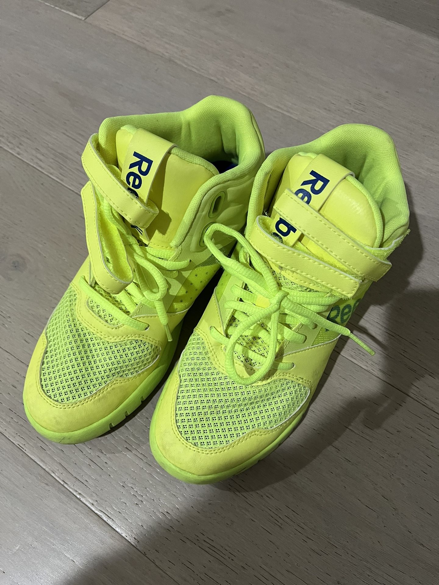 Reebok Zumba Dance Athletic High Top shoes Neon 7.5