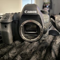 Canon 6D Mark II 