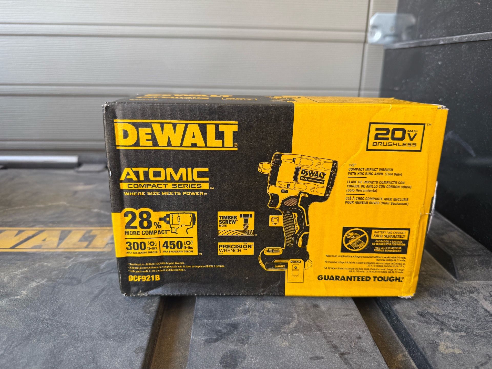 Dewalt 1/2 in impact wrench 20v