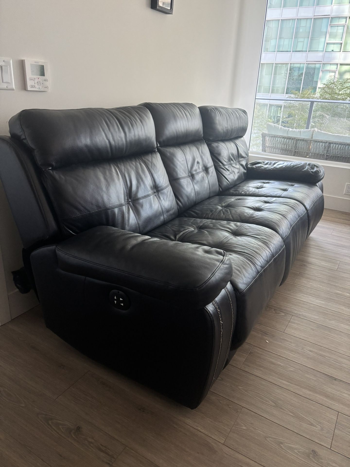 Black Leather Reclining Couch