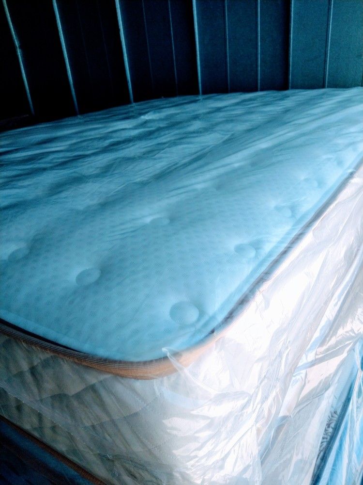 Queen Set Mattress Regular One Sided Orthopedic Brand New With Box Spring