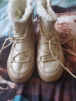 Gymboree boots