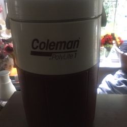 RNew Coleman Cooler With Spout. 