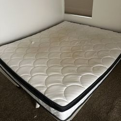 Cal king bed and box frame