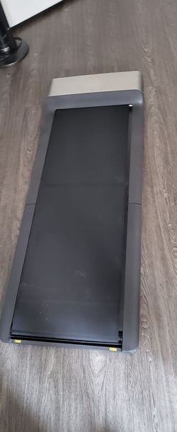 Foldable treadmill