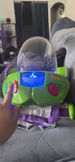 Buzz Lightyear spaceship armor 77407