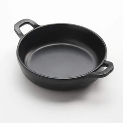 American Metalcraft MC41 6.5 oz. Black Round Faux Cast Iron Melamine Casserole Serving Dish with Handles