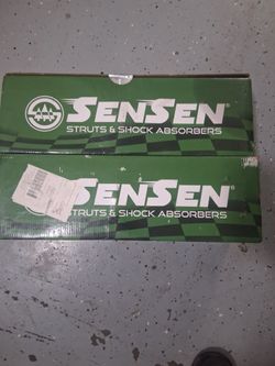 Strut hub assembly