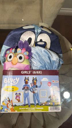 Costume bluey with chattermax