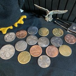 Golf Ball Markers, Made From Steel, Brass, Copper, Aluminum and Pewter all Ball Markers are U.S. Quarter Size Comparison