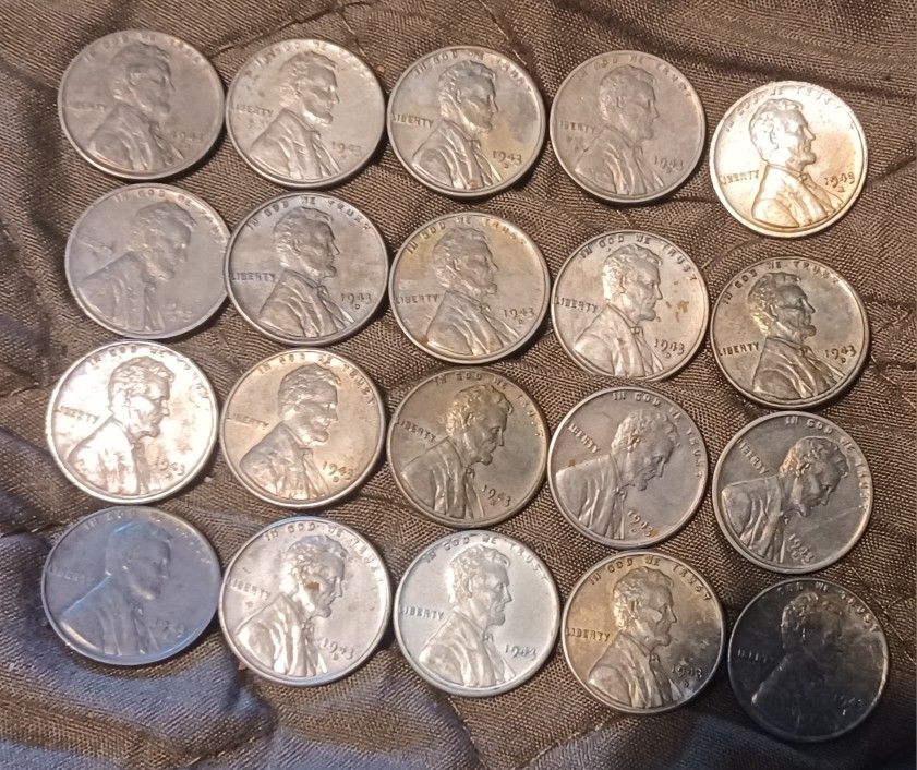 Lot Of 20 Nice 1943 Steel Wheat Pennies