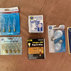 17 NEW-Assorted Light Bulbs