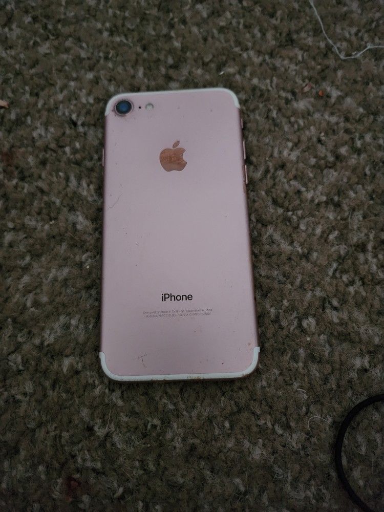 Pink IPhone 6s