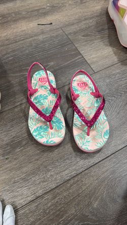 Kids Reef Flip-Flops 11 / 12
