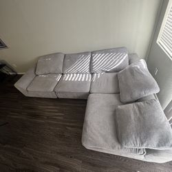 Gray Modular Cloud Couch / Will Deliver 🚘 