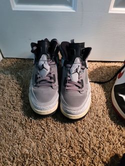 Jordans size 9.5