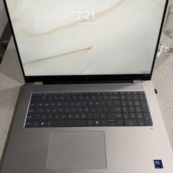 HP Omnibook x 17.3 Intel core ultra 7