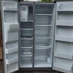 Samsung Refrigerator 25 cu. ft. Side-by-Side with LED Lighting in Stainless Steel