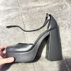 Steve Madden platform feels