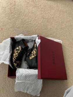 Bally Hedo Gold goat Printed Sneaker size 9.5 men’s