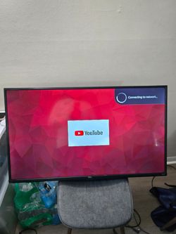 TCL 43S431 43" 4K HDR Roku Smart TV