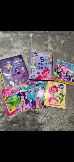 My little pony 6 piece book bundle. Normal wear to outer covers. $15