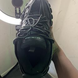 Balenciaga Tracks led fairly worn size 40