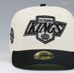 LA Kings “Silver Season” 25th Anniversary New Era Fitted – Size 7 1/8