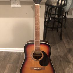Adult Guitar Like New Condition With Box