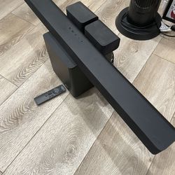 Vizio 5.1 Soundbar W/ Speakers And Subwoofer