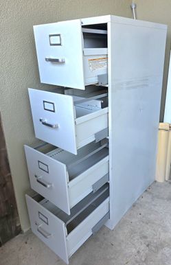 Huge Vertical 4 Four Drawer File Cabinet MetalPinnacle 4-Drawer Filing Cabinet Metal