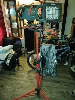 Craftsman Portable Work Light on Stand