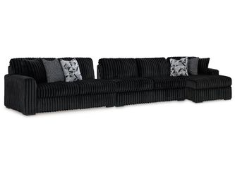 Midnight-Madness Onyx 3-Piece Sectional with Right Chaise