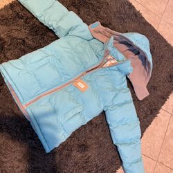 Brand New Turquoise Winter jacket Size 14/16  Inside is soft fleece