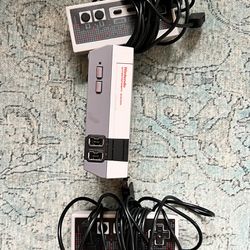 Nintendo - Mini NES